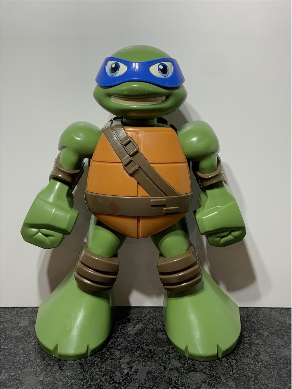 Teenage Mutant Ninja Turtles TMNT 20" Leonardo Storage Shell Playmates 96381